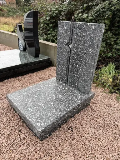 [CADMOS] Monument Funéraire Cadmos (80x60cm-cinéraire)  